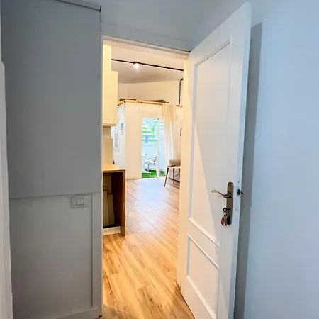 公寓 Coastal Nest In