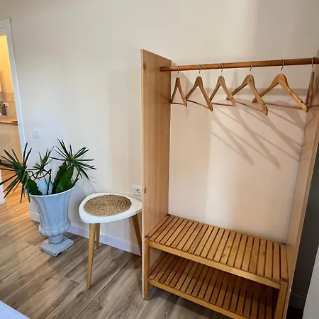 Coastal Nest In דירה *